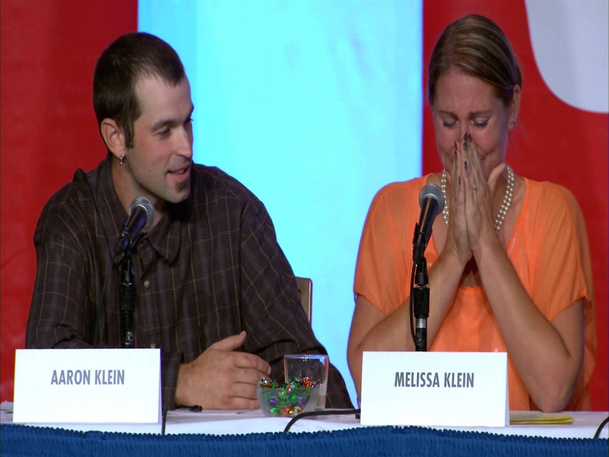 Aaron And Melissa Klein Oregon Anti Gay Bakers Ordered To Pay 135 000 After Refusing To Make